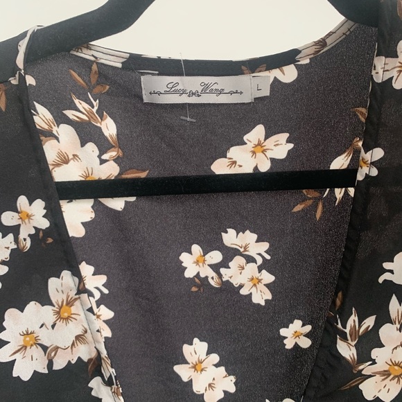 Lucy Wang dress - Picture 2 of 4